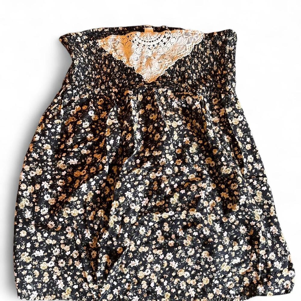 Black and white floral babydoll strapless floral shirt Y2K
